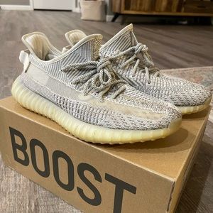 Yeezy 350 V2 Static